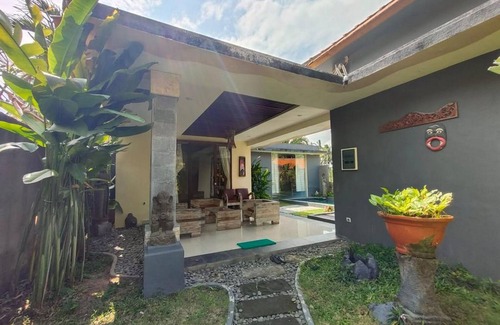 Singapadu Tengah Villa | Cozy 2BR Villa in Ubud with Private Pool Near Bali Zoo