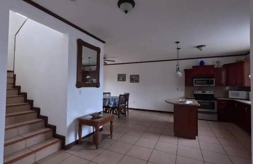 Barrio Ricos y Famosos Condo | Inviting 3 Bedroom Condo with Pool in Jacó, Costa Rica