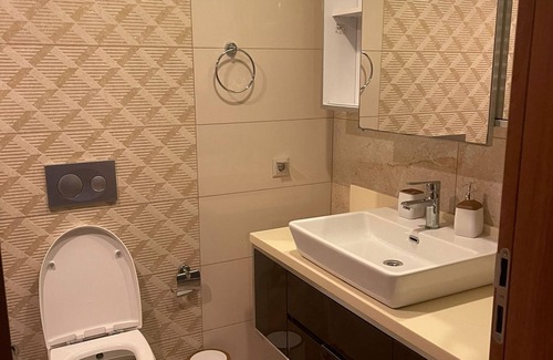 Basaksehir Condo | Cozy 3-Bedroom Retreat in a Secure Residential Community