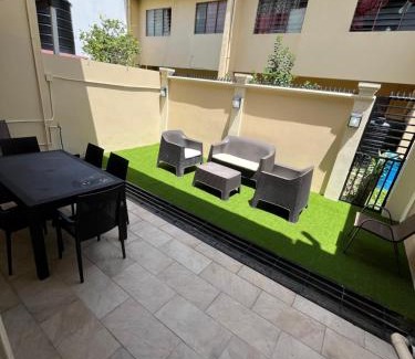 Valsayn House | Comfortable 3bedroom townhouse