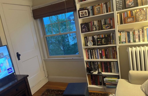 West Roxbury House | Comfortable 4-bedroom house 20 minute drive to the Boston Commons.