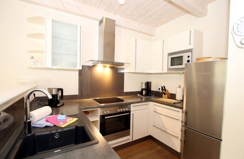 Wyk auf Foehr House | Premier 5-Star Holiday Home with Spa & Kitchen Amenities