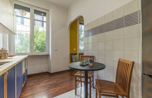 Universita Apartment | Comfortable Piazza Bologna Flat with Kitchen & Breakfast