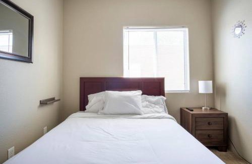 Palo Verde House | Bright 3-Bedroom Home in Tucson - Ideal for Your Stay
