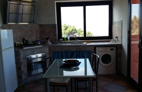 Borgetto Villa | Relaxing Apartment with Pool, Sea View and Terrace Access