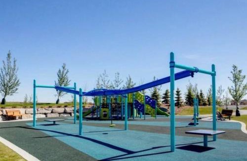 Calgary Apartment | Comfortable and centrally located guest suite