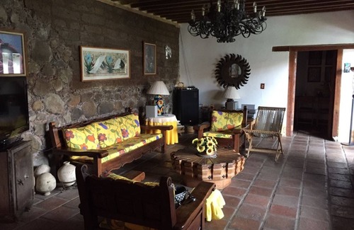 Jocotitlan Hotel | Cozy Apartment with Kitchen and Spa for Your Dream Getaway