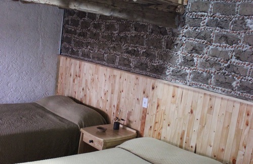 Jocotitlan Hotel | Cozy Eucalyptus Bedroom with Spa, 30 Min from Toluca