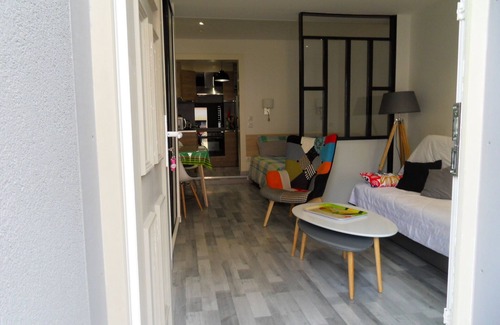 Argeles Gazost Apartment | Stylish Studio in Downtown Argeles-Gazost - Guest Rated 9.8