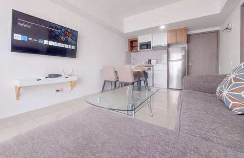 Pondok Aren Apartment | Comfortable And Homey 1Br Tamansari Bintaro Mansion Apartment