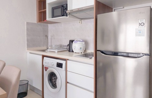 Pondok Aren Apartment | Comfortable And Homey 1Br Tamansari Bintaro Mansion Apartment