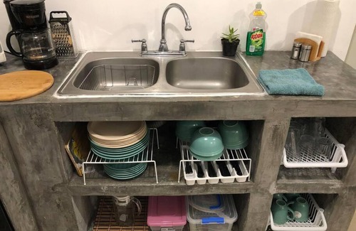 Garcia House | Private 2-Bedroom Retreat with Wifi and Free Parking