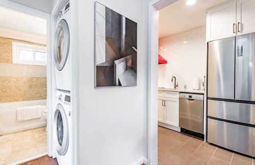 Southwest Raleigh Condo | Quiet Condo Retreat near Village & NC State with Breakfast