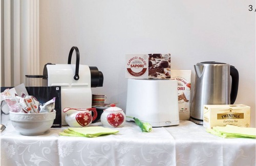San Polo House | Tranquil Designer Retreat with Breakfast & Family Amenities