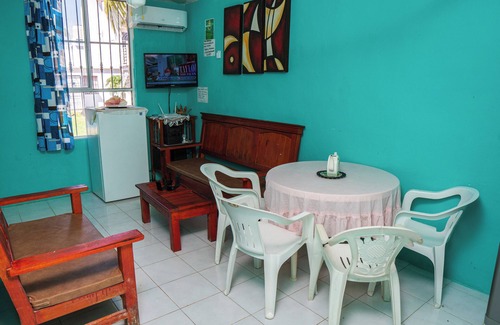 San Jose Ixtapa House | Serene Poolside Retreat with Ocean Views and Pet-Friendly Perks