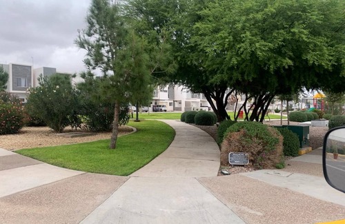 Chihuahua House | Convenient Location Near Airport and City Center