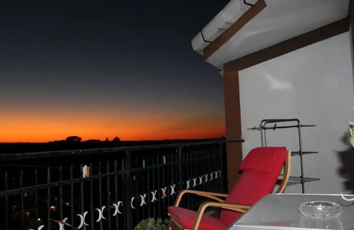Castel di Leva Apartment | Relaxing Apartment Surrounded by Nature with Free Parking