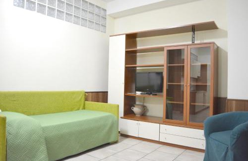 Reggio Calabria Apartment | Cozy Apartment Steps from the Sea in Reggio Calabria