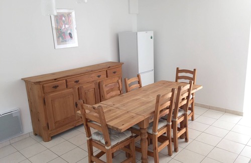 Ayros-Arbouix Apartment | Pet-Friendly Apartment with Garden in Gavarnie Valley