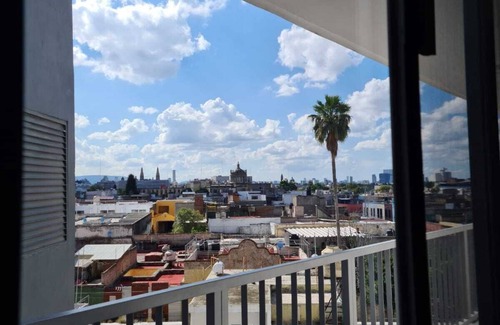 Reforma Apartment | Inviting Apartment in Guadalajara with Heated Pool & Spa