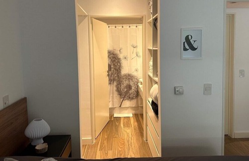 Belgrano Apartment | Cozy Apartment with Balcony, Pet Friendly & Family Ready