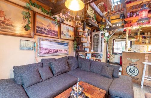 Wismar Apartment | Cozy Apartment in Wismar with Fireplace & Pool Access