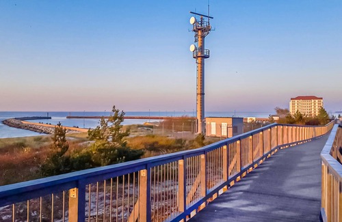 Darlowko Apartment | Cozy Apartment with Oceanfront Views in Darlowo
