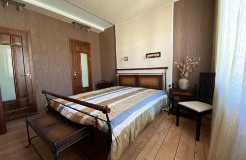 Narva Apartment | Cozy Apartment with Fireplace - Rated 9.2/10, Pet Friendly