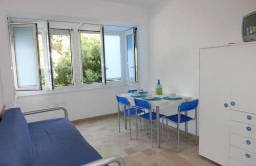 Bibione Pineda Apartment | Cozy Beachside Apartment with Parking for the Family