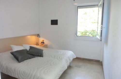 Bibione Pineda Apartment | Cozy Beachside Apartment with Parking for the Family