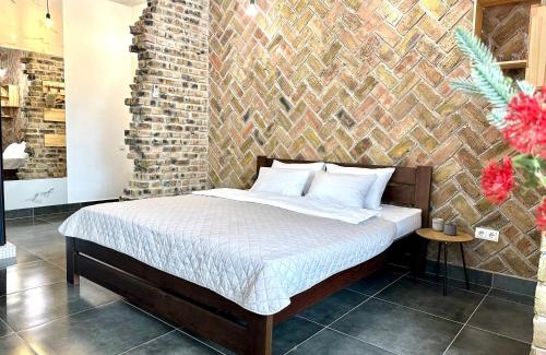 Rivne Apartment | Inviting City-Center Apartments Near Theater & Zlata Plaza