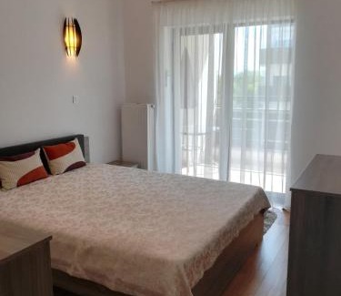 Sector 1 Apartment | Comfortable apt with pool in nature surroundings