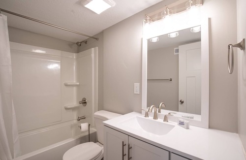American Fork House | Inviting Basement Apartment with Game Room & Family Amenities