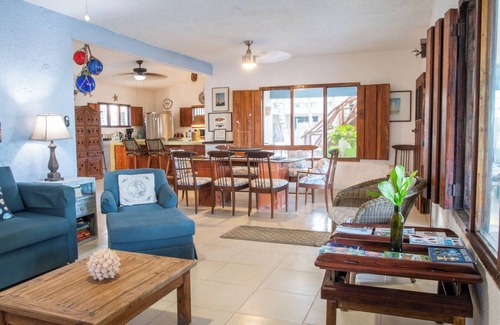Sinanche House | Experience Comfort and Ocean Views at LasTunas, Telchac Pto
