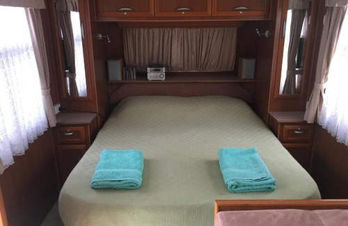 Cooktown Other | Welcoming Caravan Retreat with Pool & Pet-Friendly Perks