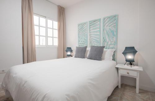 Gran Tarajal Apartment | Beachside Centric Apartment with Family-Friendly Amenities