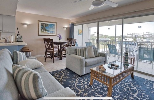 Englewood Condo | Cozy Condo with Marina Views & Beach Access, Rated 9.8