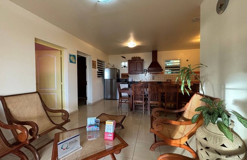 Petite-Ile Cottage | Comfortable cottage with shared pool and accessible for PRM in Petite-Île
