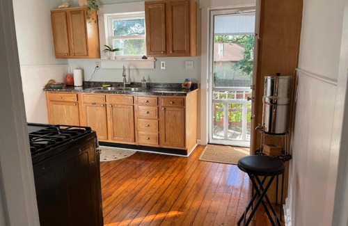 New Albany House | Cozy Room in a Historic House - Perfect for Your Stay