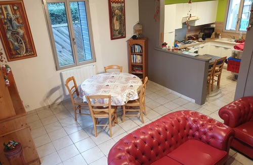 Gouville-sur-Mer House | Cozy Villa Near the Sea with Family-Friendly Amenities