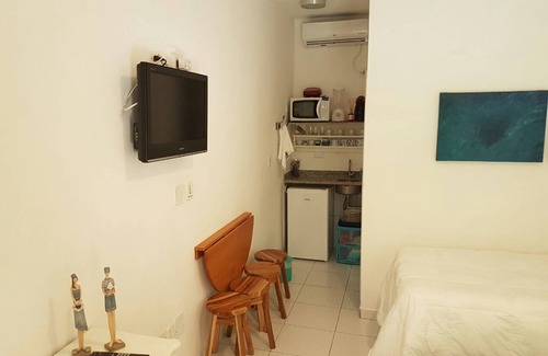 Enseada Hotel | Beachfront Delphin Hotel Suite with Pool and Family Fun