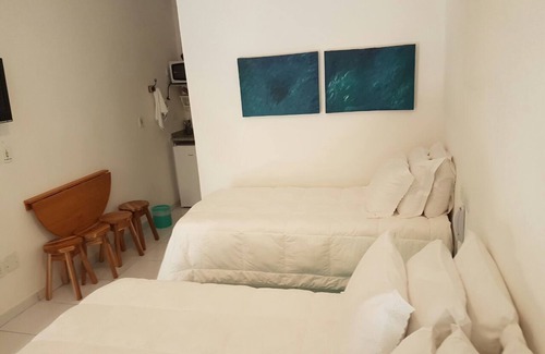 Enseada Hotel | Beachfront Delphin Hotel Suite with Pool and Family Fun