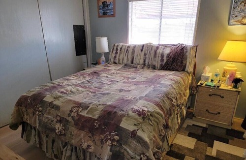 Florence House | Inviting Desert Retreat with Pool and Pet-Friendly Options