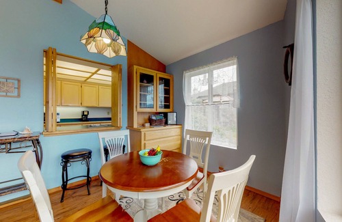 Port Orford House | Pet-Friendly Retreat with Ocean and Mountain Views