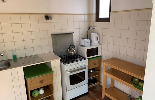 Lagos Cottage | Guest Rated 10/10: Double Room with Kitchen & Pool Access
