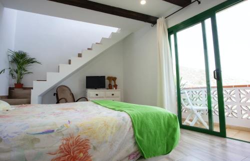 Taganana House | Sea View Retreat in Santa Cruz de Tenerife - Family Friendly