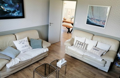Moelan-sur-Mer House | Family-Friendly Retreat Near the Sea in a Quiet Location