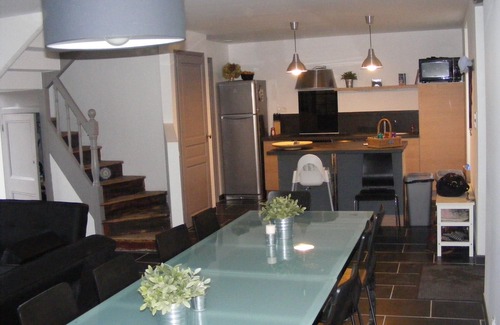 Groix House | Family Retreat with Pool & Ocean View, Steps from Beaches