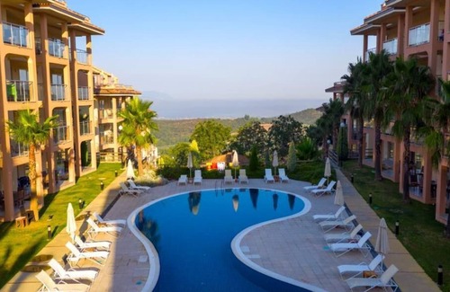 Sogucak House | Comfortable Flat with Communal Pool in Kusadasi-Awz146