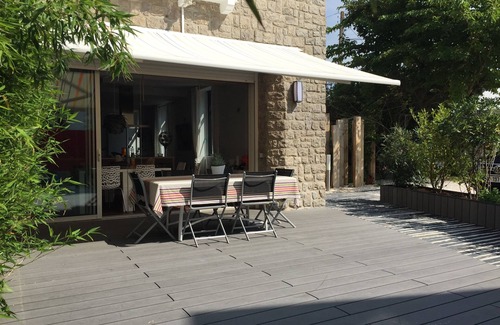 La Baule-Escoublac House | Inviting Villa Steps from the Beach - Guest Rated 10/10